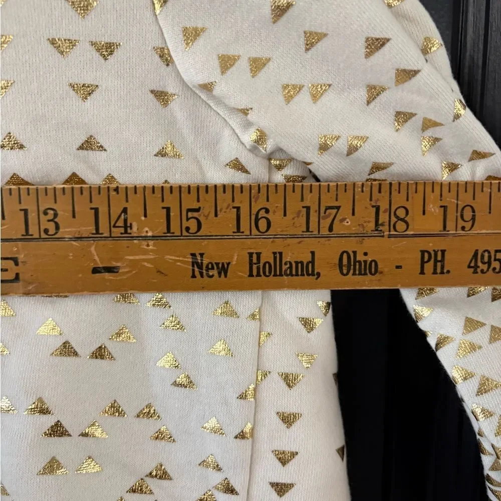 NWT Epic Threads Fleece Jacket. Cream with Gold Triangles.
